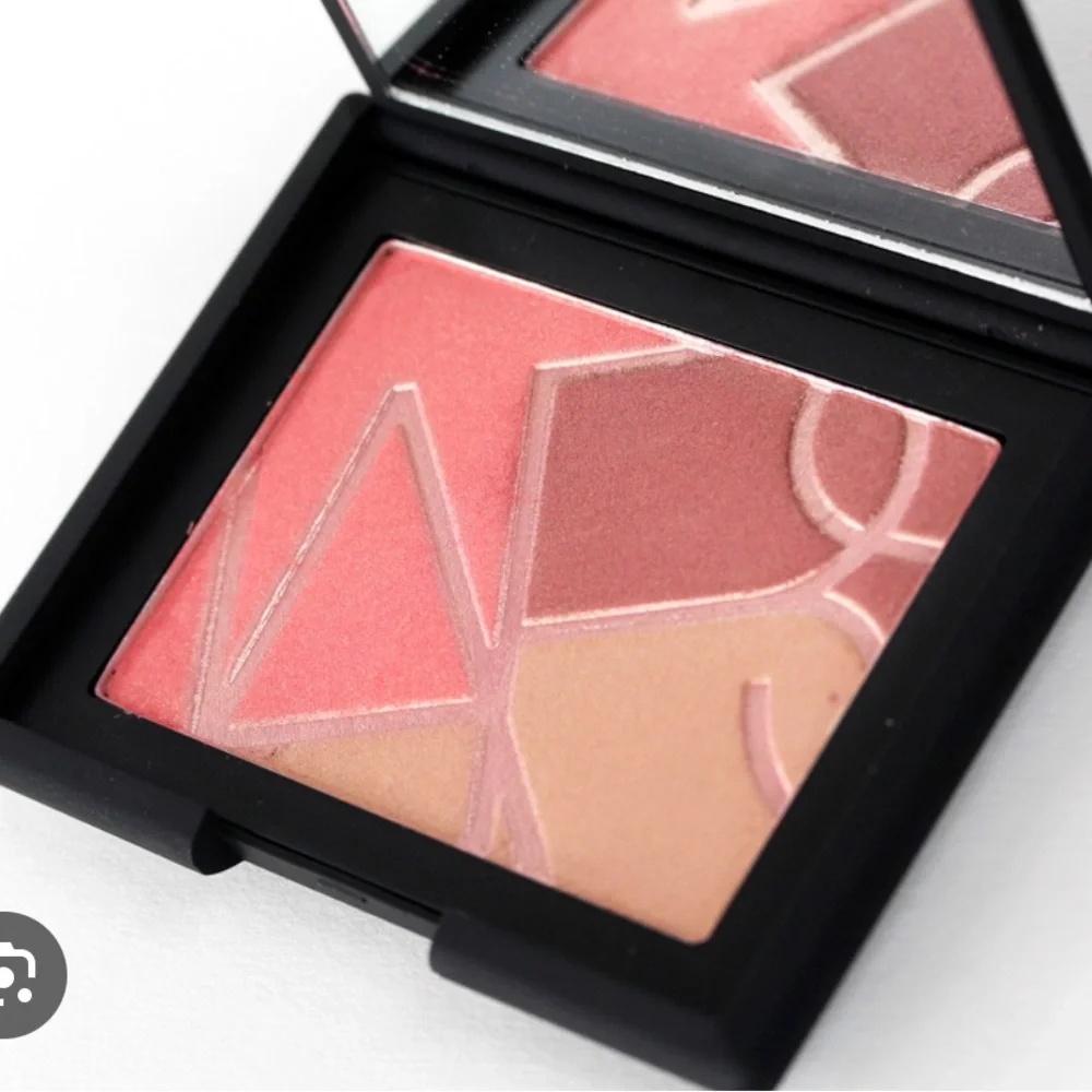 NARS: Realm of the Senses💗